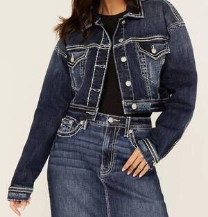 NEW MISS ME women's boyfriend fit crop jean jacket in medium_blue